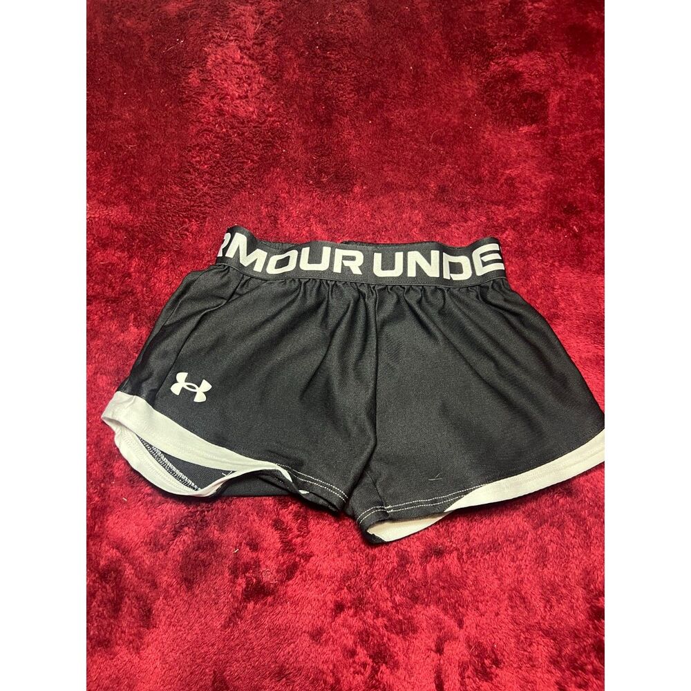 Youth Small Girls Under Armour Shorts